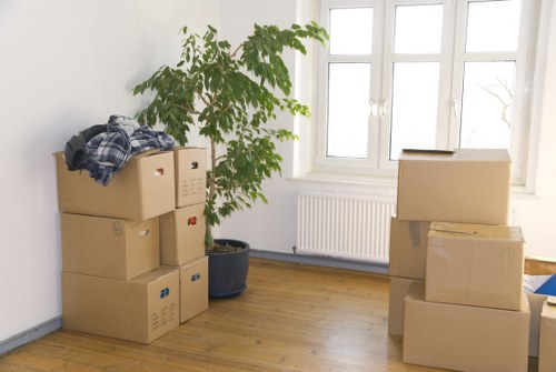 Packing and transport support for office equipment in Barking